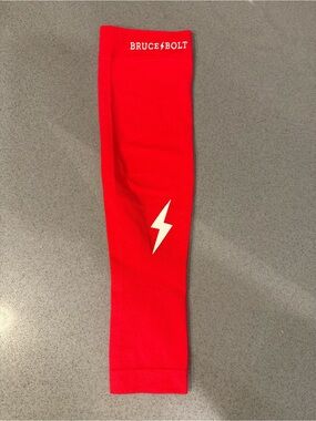 Bruce Bolt Red Compression Arm Sleeve | Size Adult S/M (NWOT)